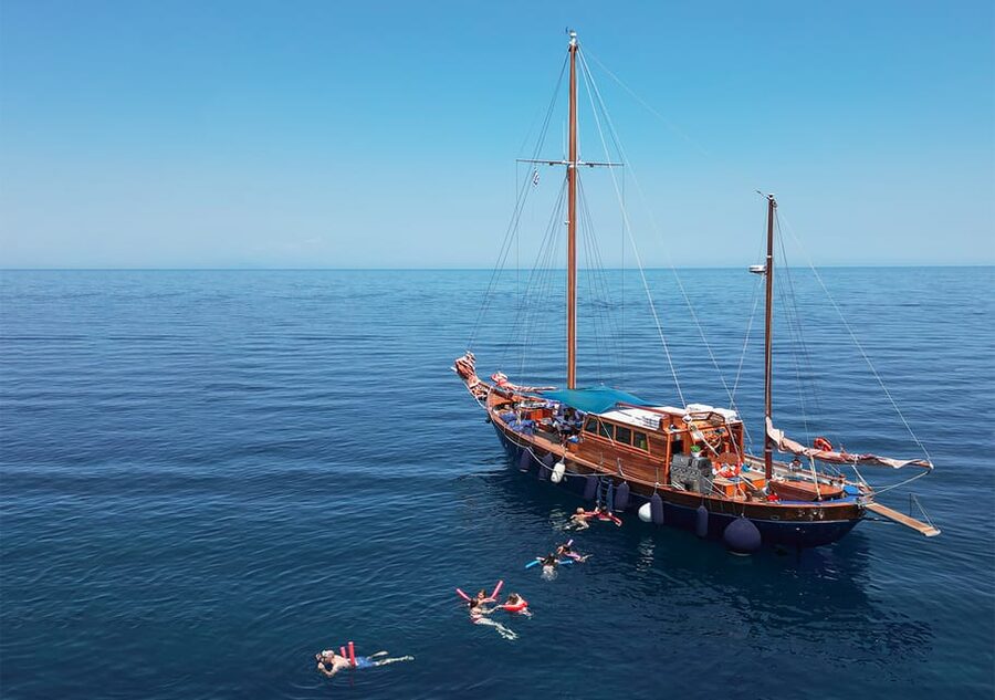 Skiathos: Wooden Sailboat Full- or Half-Day Trip with Meal - Why the wooden boat changes the whole day