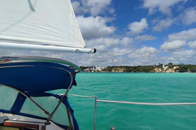 Slow Sailing Bacalar Experience with snack and drinks - Snacks, water, and two beers