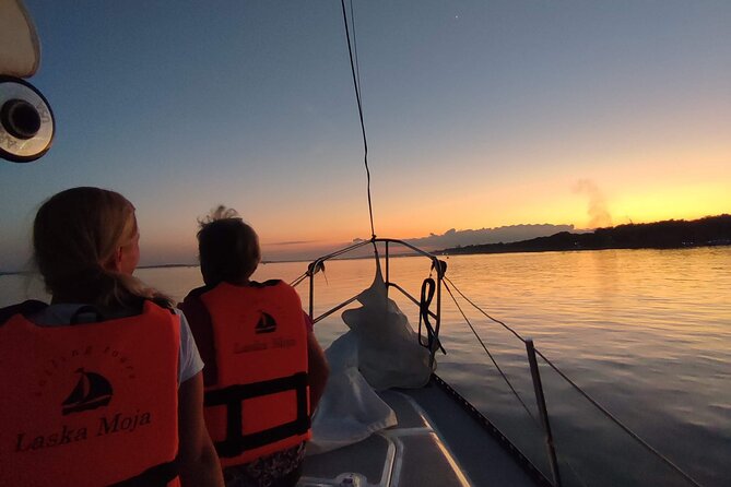 Slow Sailing Bacalar Experience with snack and drinks - Who will enjoy this three-hour sail