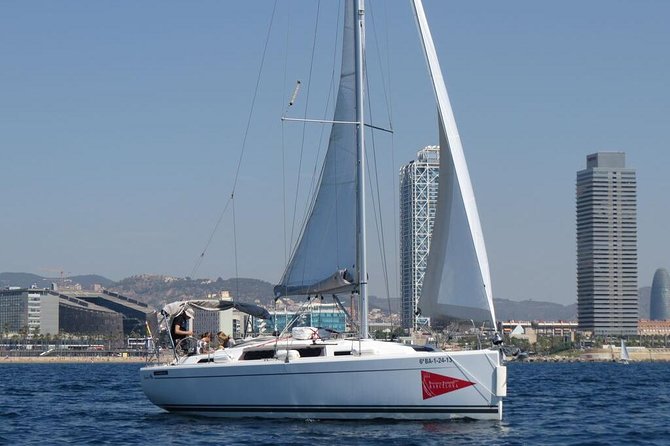 Small-Group Sailing Lesson in Barcelona - What happens during the three-hour lesson