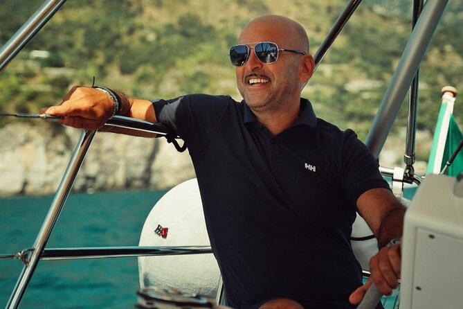 Small Group Sailing Tour in Amalfi Coast with Aperitif - Getting there from Salerno and planning the day