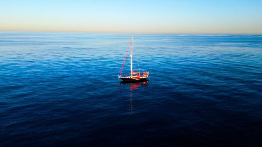 Sotogrande: Private Sailing Tour + Drink (For Groups) - Two hours of open-water views
