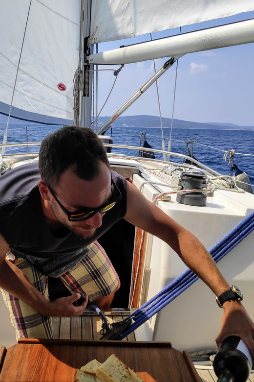 Split: Full Day Sailing Tour to Šolta Island and Brač Island - Key points at a glance