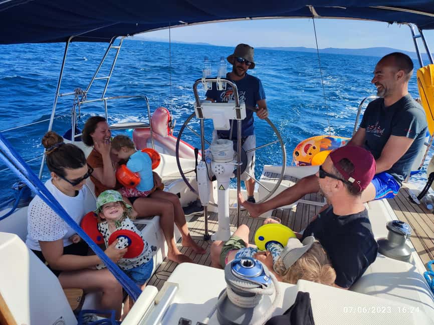 Split: Half Day Sailing Tour with Swim Stop, Snacks and Wine - Sailing toward Brač and the Dalmatian coast