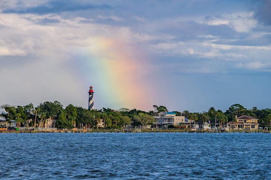 St Augustine: Nights of Lights Sail w Live Music& Sunset Opt - Why seeing Nights of Lights from the water works