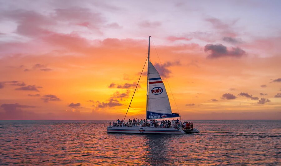 St Augustine: Nights of Lights Sail w Live Music& Sunset Opt - Drinks, snacks, and the onboard atmosphere