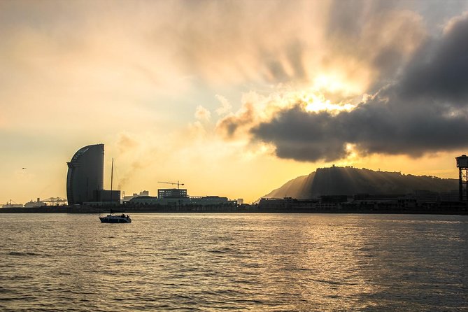 Sunrise Private Sailing Experience from Port Olimpic - Getting value from the early hour