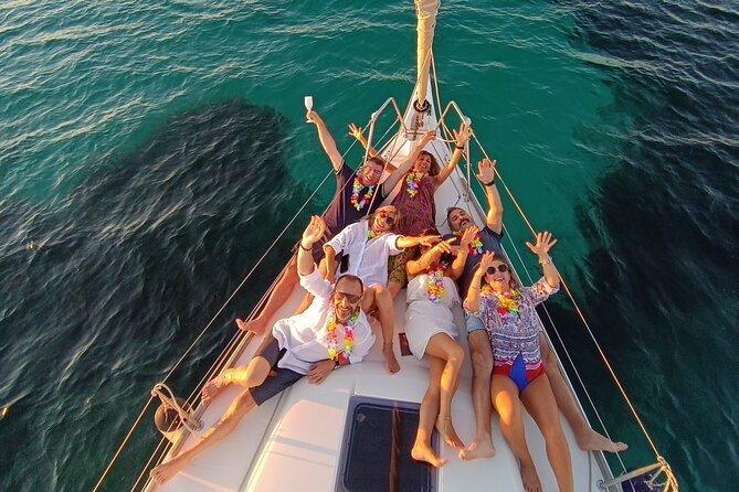 Sunset aperitif on a sailing boat in Alghero - Snacks, wine, and the right kind of evening meal