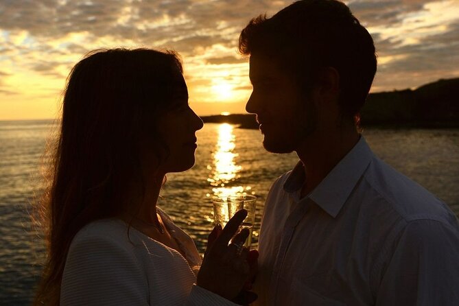 Sunset on sailboat in Cabo de Gata - Who will enjoy this Carboneras sailing trip?