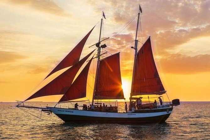 Sunset Sail Cruise in Key West - The crew and the hands-on sailing