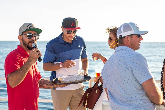Sunset Sail Tour with Local Food - El Arco and Land’s End are the visual highlights