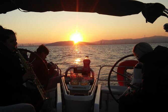 Sunset Sailing Experience with Live Sax Music and Spanish Tapas - What the two-hour sailing feels like