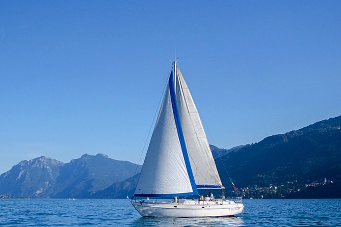 Sunset sailing on lake Como with Private Skipper - What the 38-foot yacht feels like