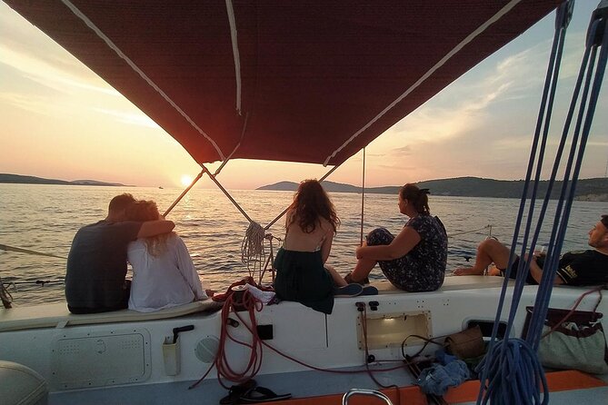 Sunset Sailing Tour on the Pakleni islands - What Rocco and Dominic add to the trip