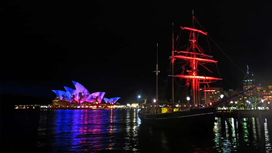 Sydney Harbour: Tall Ship Vivid Dinner Cruise - Key points to know before booking