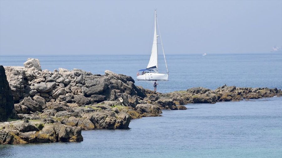 Tarifa: Sailboat Tour, Snorkelling, Tapas & Drinks - Key points to know before booking