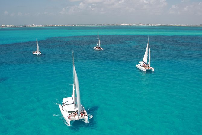 Top Sailing to Isla Mujeres with lunch and open bar from Cancun - Two reef stops, with a real swimming requirement