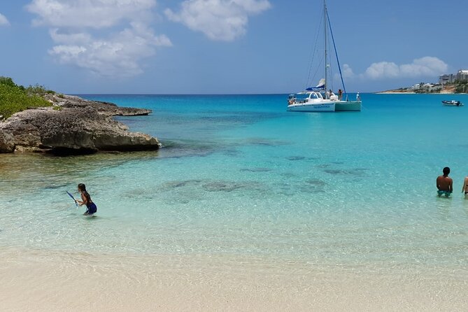 Tropical Catamaran Snorkeling & Sailing - Little Bay makes a practical first snorkel stop