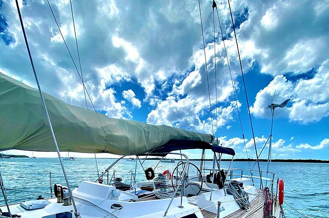 Tropical Dream Snorkel and Dinner Sail in Aruba - A four-course meal instead of a simple boat snack