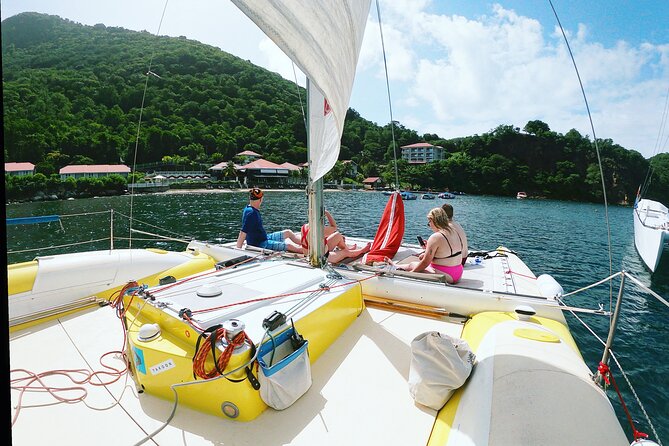 Two Hours of Sailing and Relaxation in the Bay of Saintes - Key points for your two hours on Saga