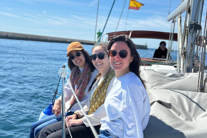 Ultimate Mediterranean Private Sailing Experience in Barcelona - Practical details that can affect your day