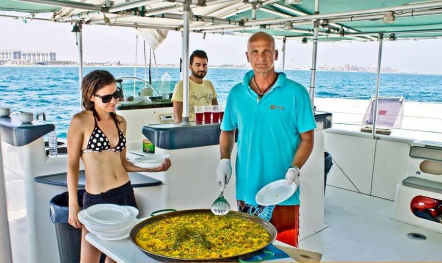 Valencia: Sailing Catamaran Cruise with Valencian Lunch - A Valencian lunch with paella and one drink
