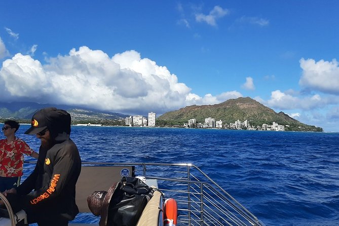 Waikiki 3pm Tradewind Sail - Open Bar Included - What the $53.36 price really buys