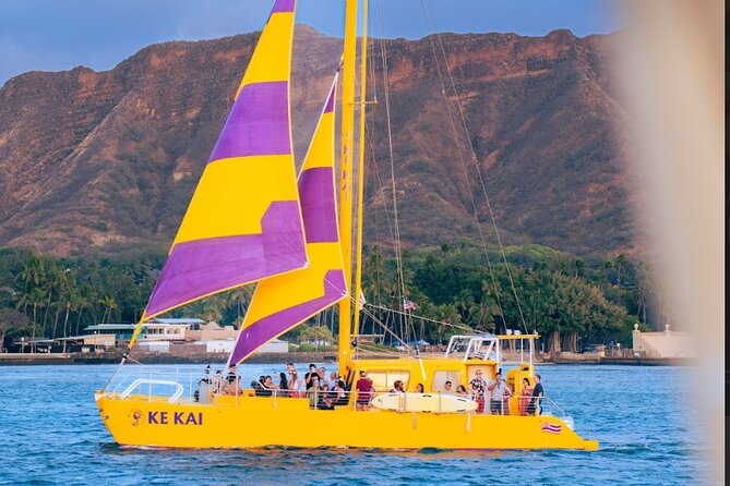 Waikiki Beach Sunset Sail - Waikiki Beach is the best part of the logistics