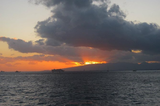 Waikoloa Signature Catamaran Sunset Sail - Timing for summer and winter