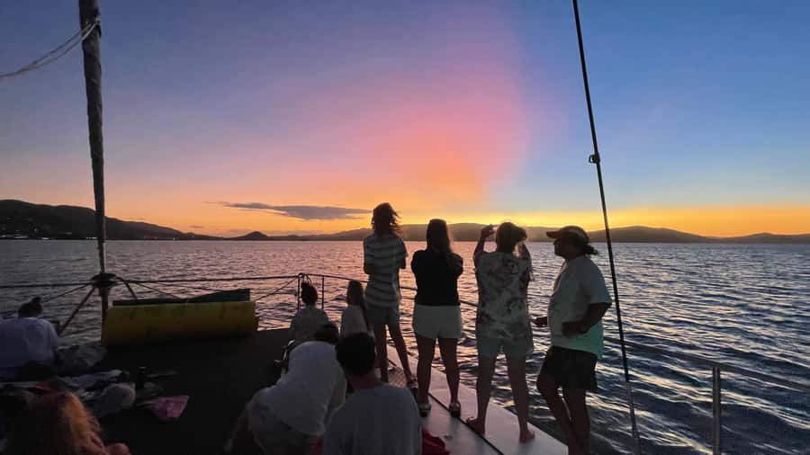 Whitsundays Sailing & Snorkelling Day Tour – All Inclusive - The two-hour return and sunset sail