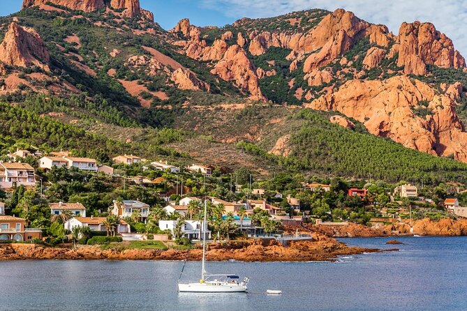 Yacht Me Up – Private All-Inclusive Cannes Sailing Fever - Food, drinks, and the feel of the day