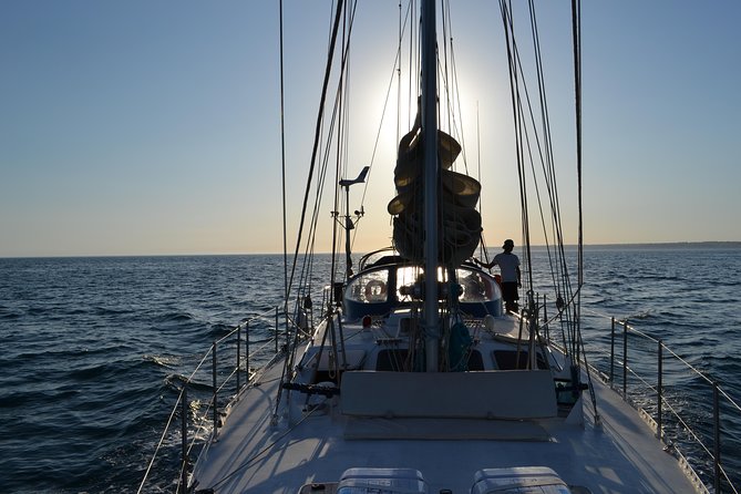 Yatch FINISMAR: 3hours Sailing to Benagil - Sailing from Albufeira toward Benagil