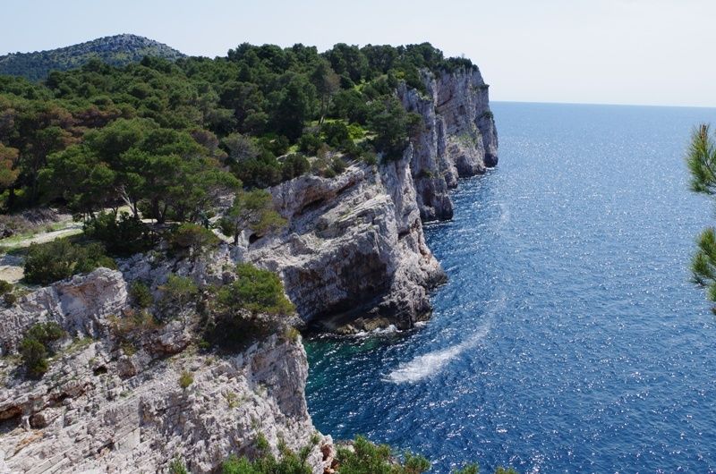 Zadar: Full-Day Sailing Trip to Kornati - Food, comfort, and what to pack